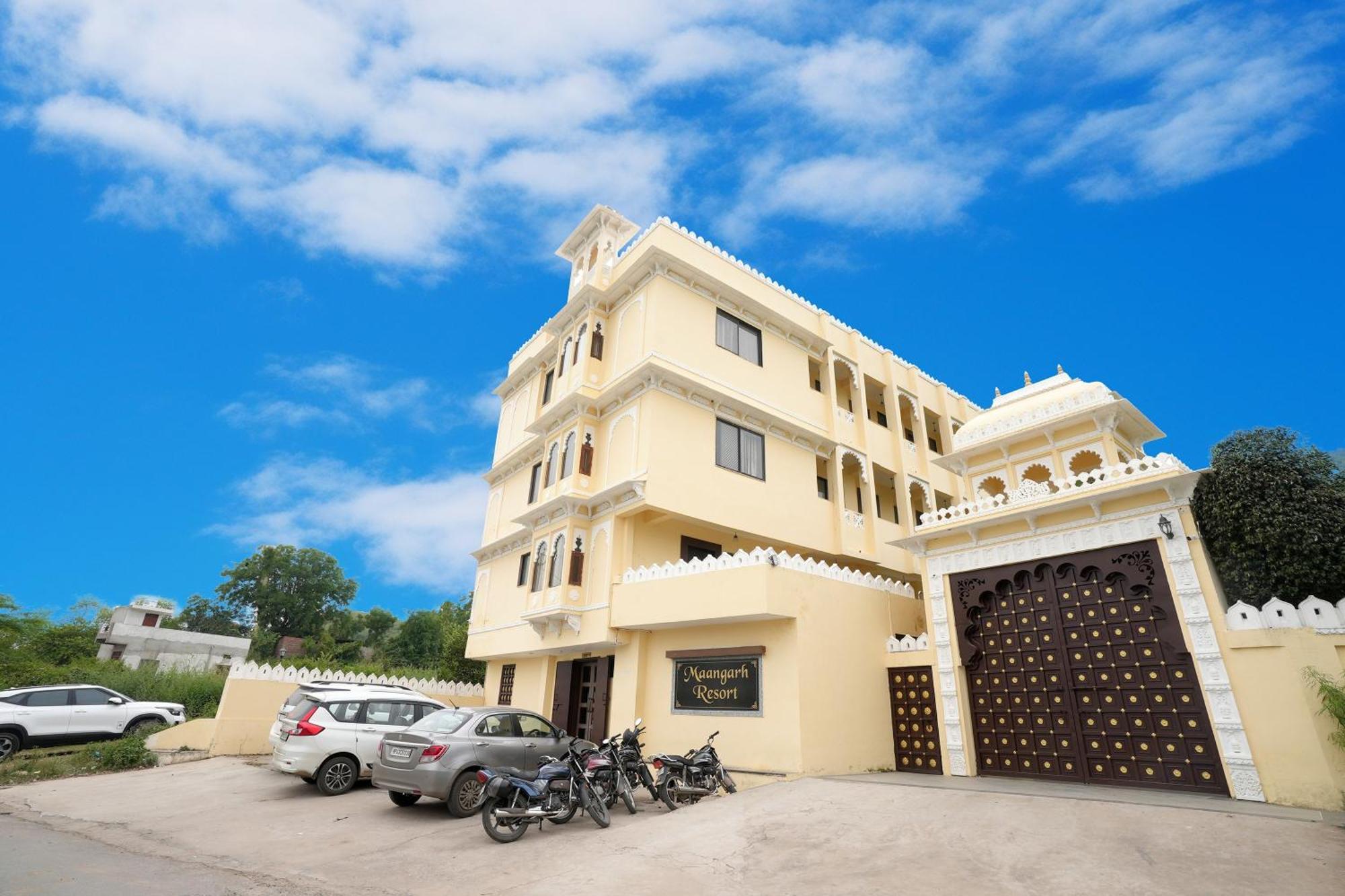 Maangarh Resorts Udaipur Exterior foto