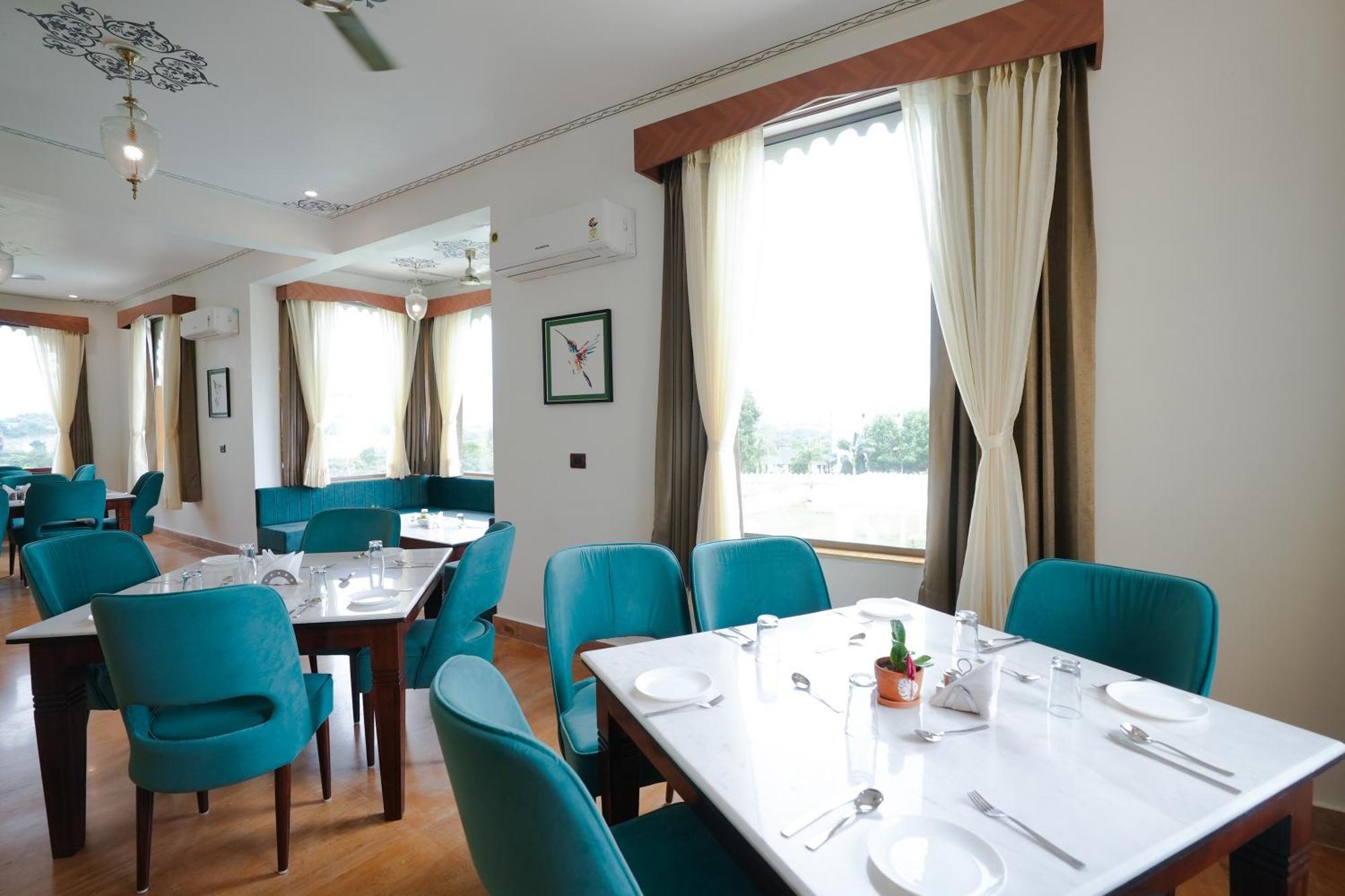 Maangarh Resorts Udaipur Exterior foto